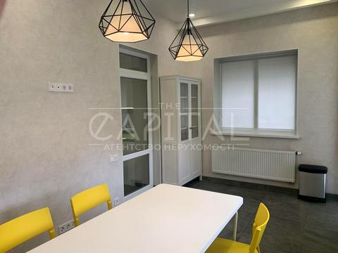 будинок за адресою Катерини Ступницької вул. (Уляни Громової), 5