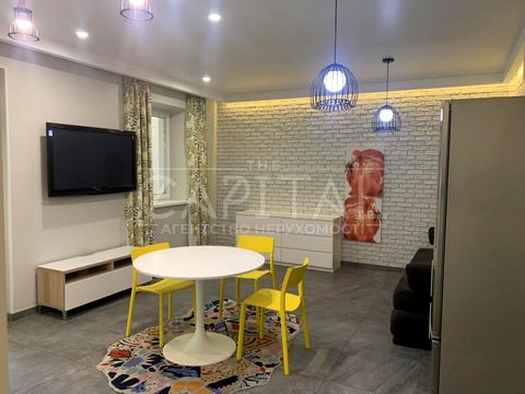 будинок за адресою Катерини Ступницької вул. (Уляни Громової), 5