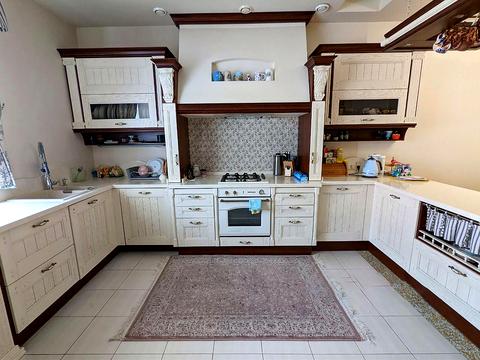 будинок за адресою Чорновола вул., 129