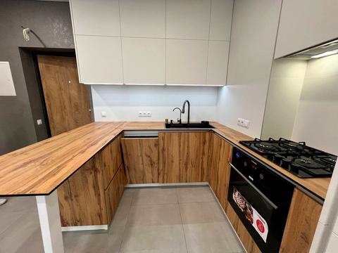 квартира за адресою Ольги Кобилянської вул. (Достоєвського), 1-В