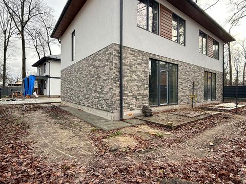 будинок за адресою Академіка Ромоданова вул. (Льва Толстого)