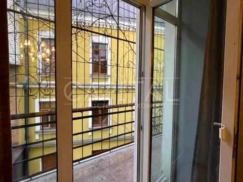 квартира за адресою Андріївський узвіз, 2-Б