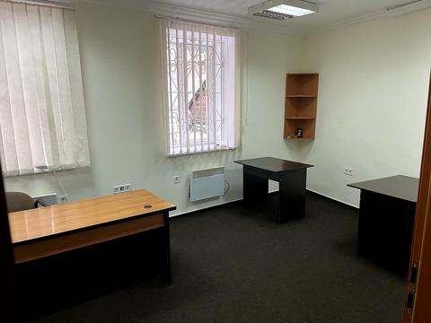 коммерческая по адресу Черемшины ул., 1