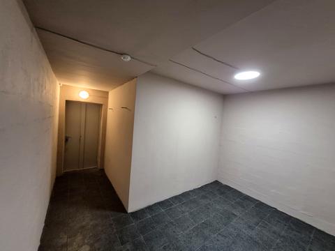 комерційна за адресою Європейського Союзу просп. (Правди), 45