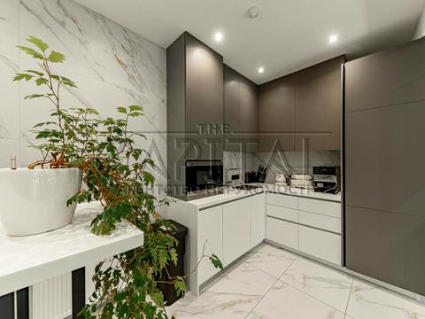 комерційна за адресою Буслівська вул., 12