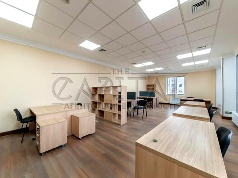 коммерческая по адресу вул. Казарменна, 4г