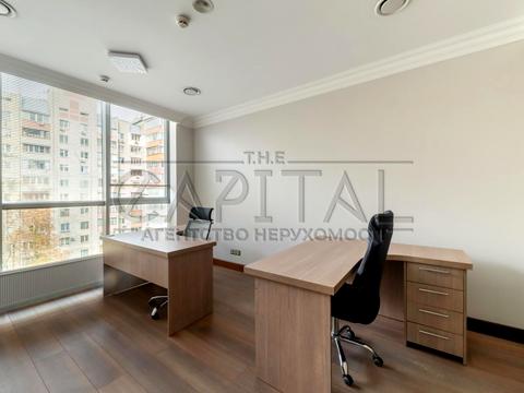 комерційна за адресою вул. Казарменна, 4а