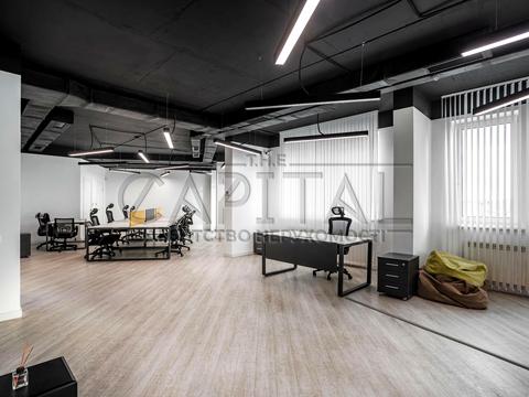 коммерческая по адресу Елизаветы Чавдар ул., 1