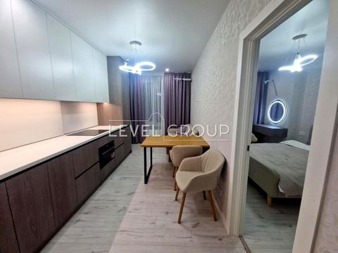 квартира за адресою Академіка Заболотного вул., 1-Б