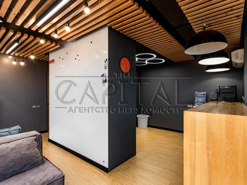 комерційна за адресою Антоновича вул. (Горького), 74