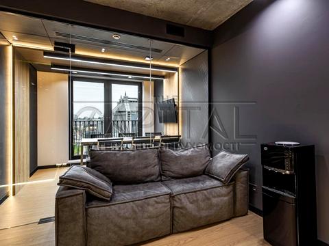 комерційна за адресою Антоновича вул. (Горького), 74