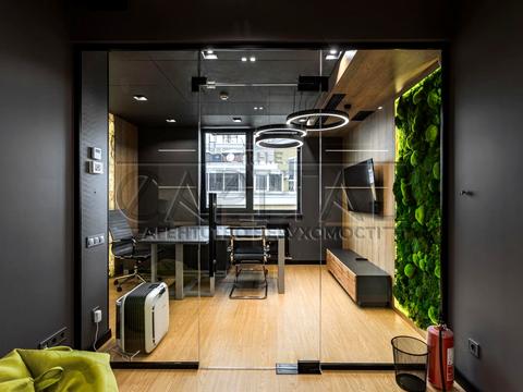 комерційна за адресою Антоновича вул. (Горького), 74