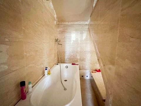 будинок за адресою Холодна вул.