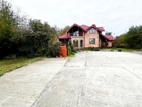 будинок за адресою Холодна вул.