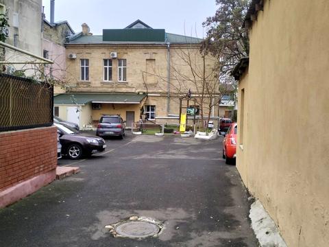 квартира за адресою 10 Квітня вул., 4