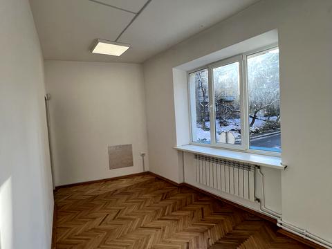 коммерческая по адресу Переяславская ул., 19