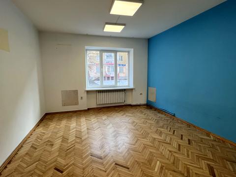 коммерческая по адресу Переяславская ул., 19