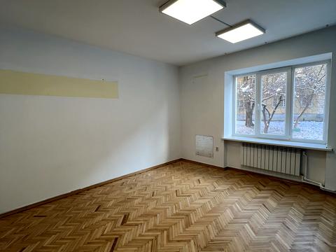 коммерческая по адресу Переяславская ул., 19