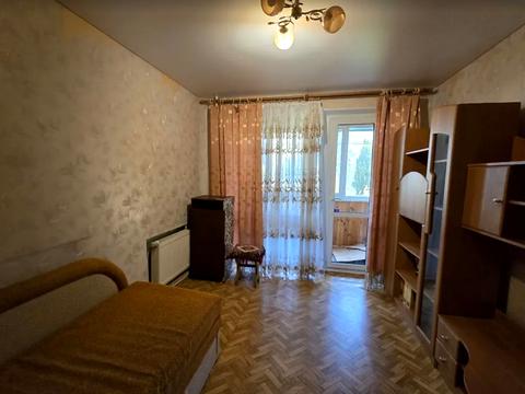 квартира за адресою Космонавтів просп., 59