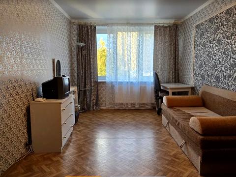 квартира за адресою Космонавтів просп., 59