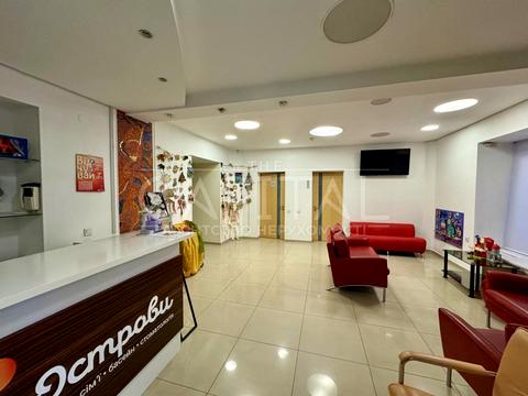 комерційна за адресою Велика Васильківська вул. (Червоноармійська), 67/7