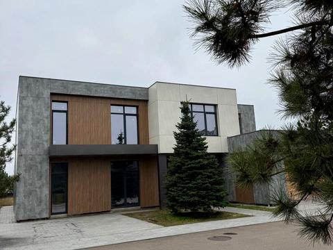 будинок за адресою Кар'єрна вул.