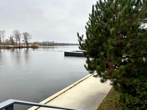 будинок за адресою Кар'єрна вул.