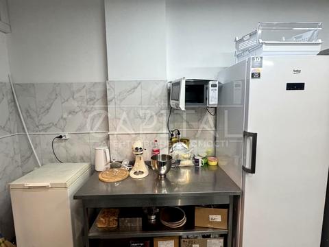 комерційна за адресою 53-тя Садова вул., 68