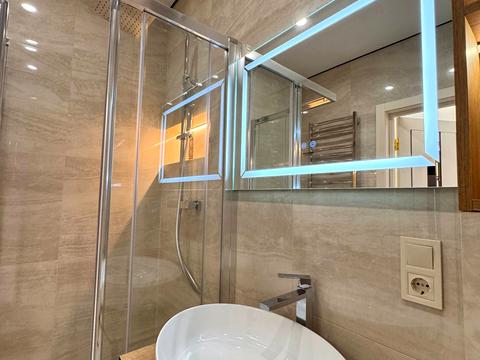 квартира по адресу Мира ул., 100