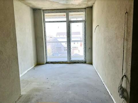 квартира за адресою Володимира Навроцького вул., 33