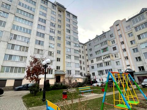 квартира за адресою Гната Хоткевича вул., 11