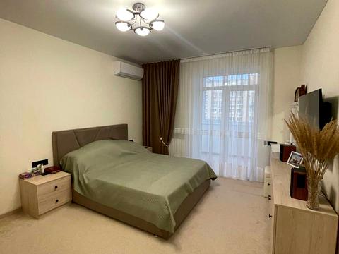 квартира за адресою Гната Хоткевича вул., 11