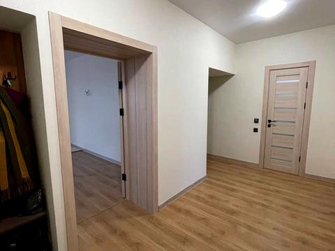 квартира за адресою Гната Хоткевича вул., 11