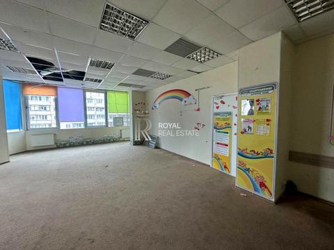 комерційна за адресою Мокра вул. (Кудряшова), 16А