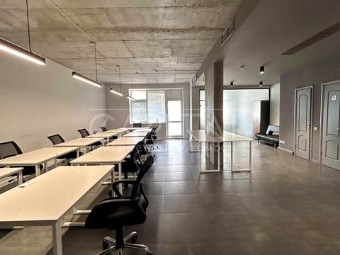 коммерческая по адресу Леси Украинки бульв., 7-Б