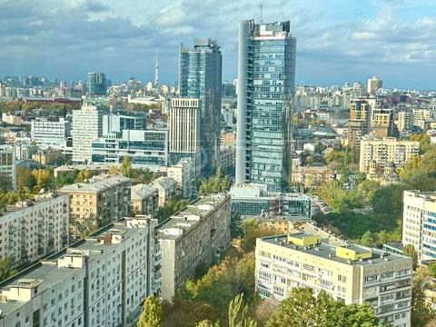 квартира по адресу Леси Украинки бульв., 7-В