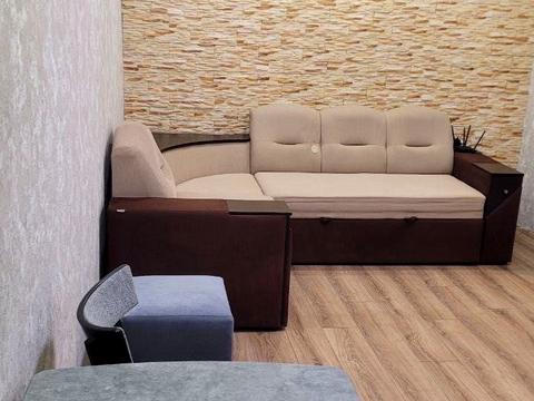 квартира за адресою Леоніда Каденюка просп. (Юрія Гагаріна), 15