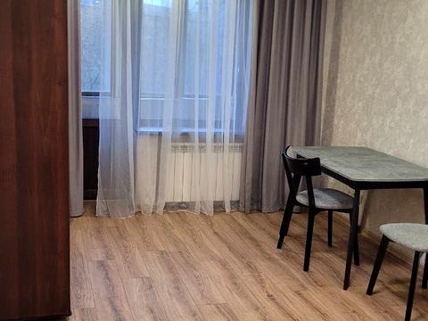 квартира за адресою Леоніда Каденюка просп. (Юрія Гагаріна), 15