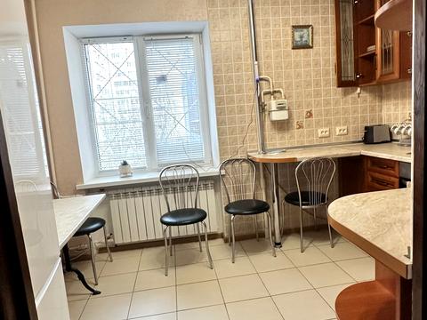 квартира по адресу Евгения Чикаленко ул., 68а