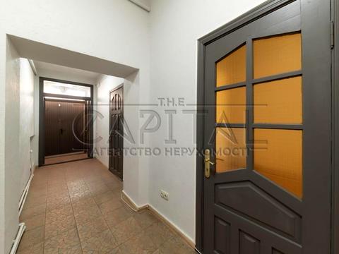 коммерческая по адресу Антоновича ул. (Горького), 122