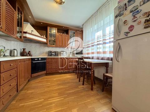 квартира по адресу Василия Тютюнника ул. (Анрі Барбюса), 40