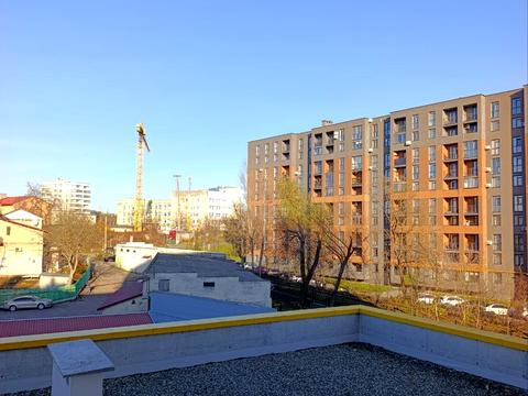 квартира за адресою Володимира Навроцького вул., 39