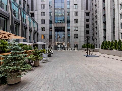 комерційна за адресою Велика Васильківська вул. (Червоноармійська), 100