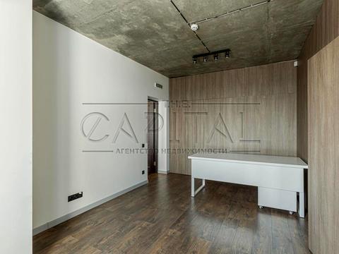 комерційна за адресою Срібнокільська вул., 1