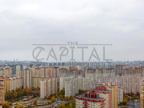 комерційна за адресою Срібнокільська вул., 1