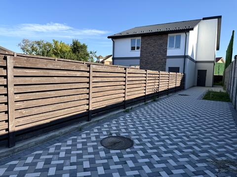 будинок за адресою Незалежності, 12