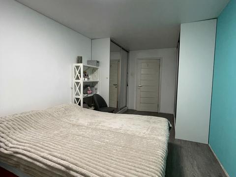 квартира за адресою Метробудівська вул., 8