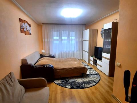 квартира за адресою Олега Мудрака вул. (Генерала Наумова), 19