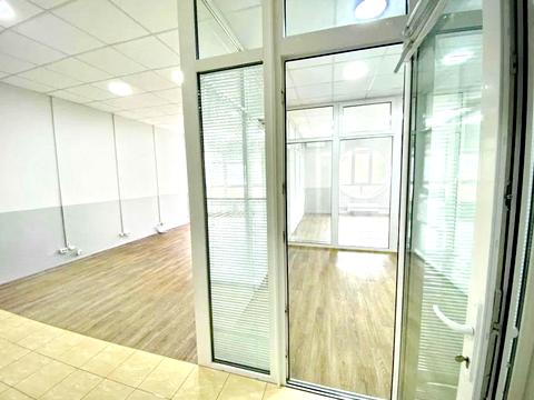 комерційна за адресою Кловський узвіз (Кловський), 7a