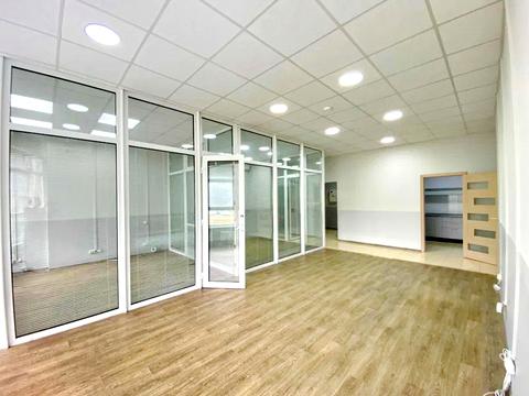 комерційна за адресою Кловський узвіз (Кловський), 7a